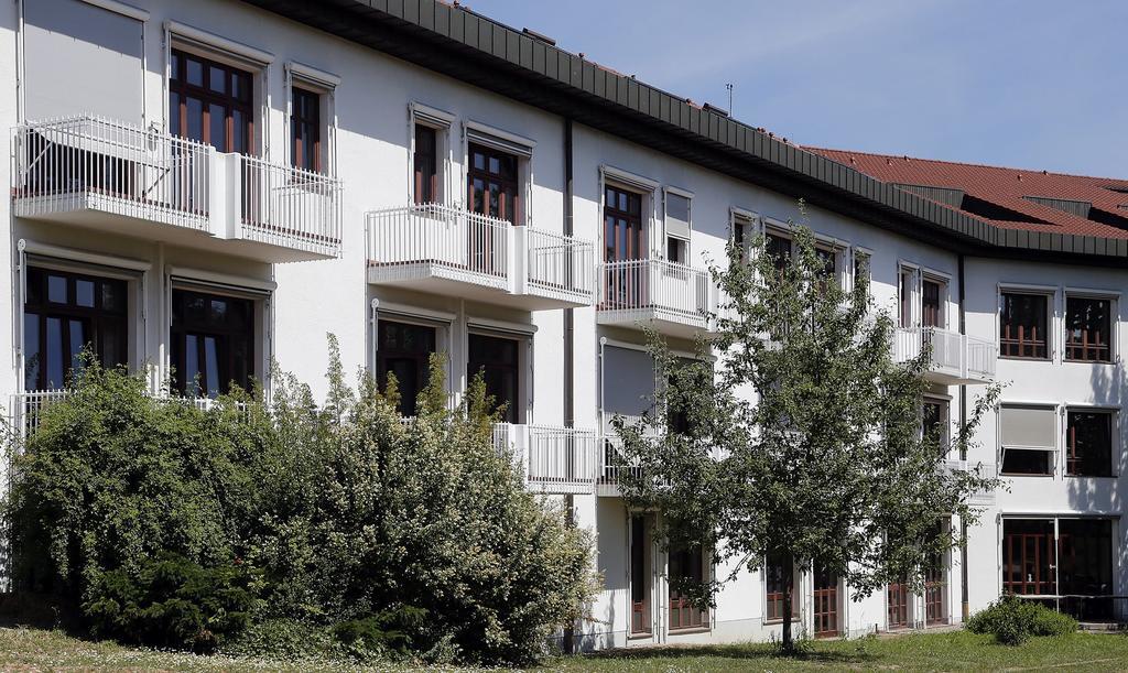 Tagungs- Und Bildungszentrum Steinbach/Taunus Steinbach im Taunus Exterior photo